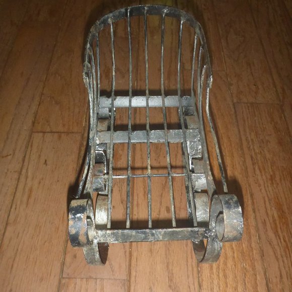 Vintage Wrought Iron Sleigh Christmas Decor - Picture 3 of 5